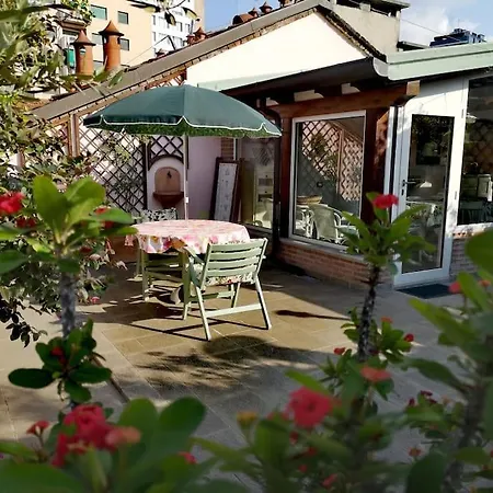 Centrale-Luxury Apartment With Garden Terrace Milan Exterior photo