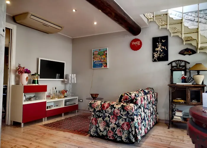 Centrale-Luxury Apartment With Garden Terrace