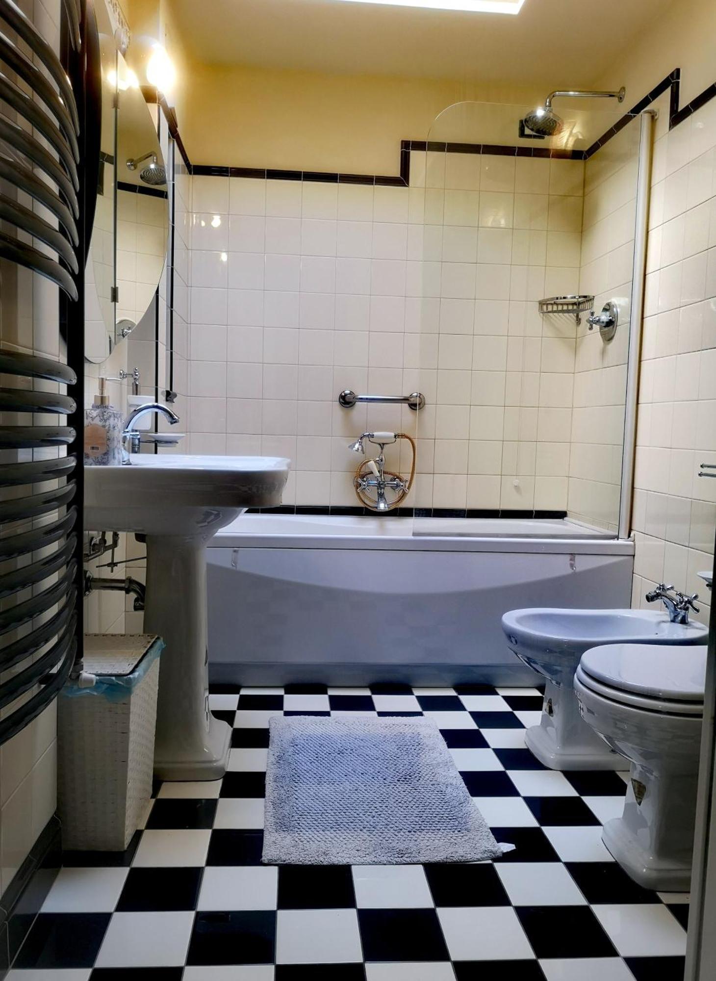 Centrale-luxury With Garden Terrace * Milan