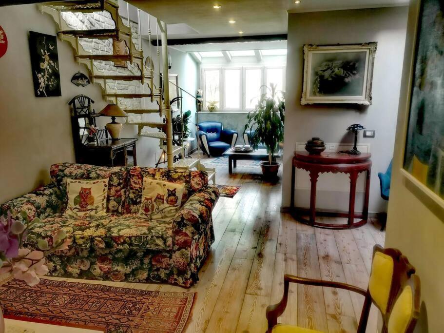 Centrale-luxury With Garden Terrace Apartment Milan